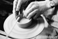Ruční výroba keramiky v Keralitu Litomyšl