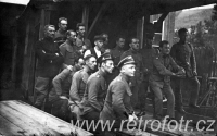 Kuželkáři v uniformách